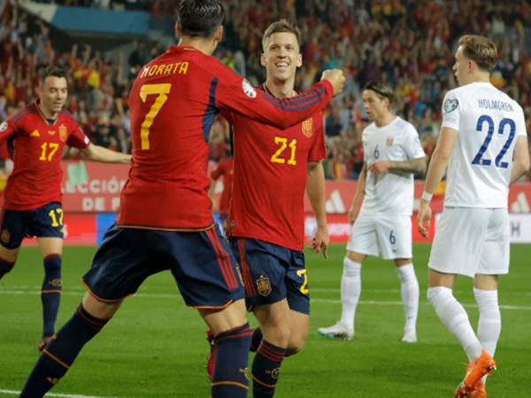 Những dấu ấn khác của tuyển Tây Ban Nha ở giải đấu Euro 